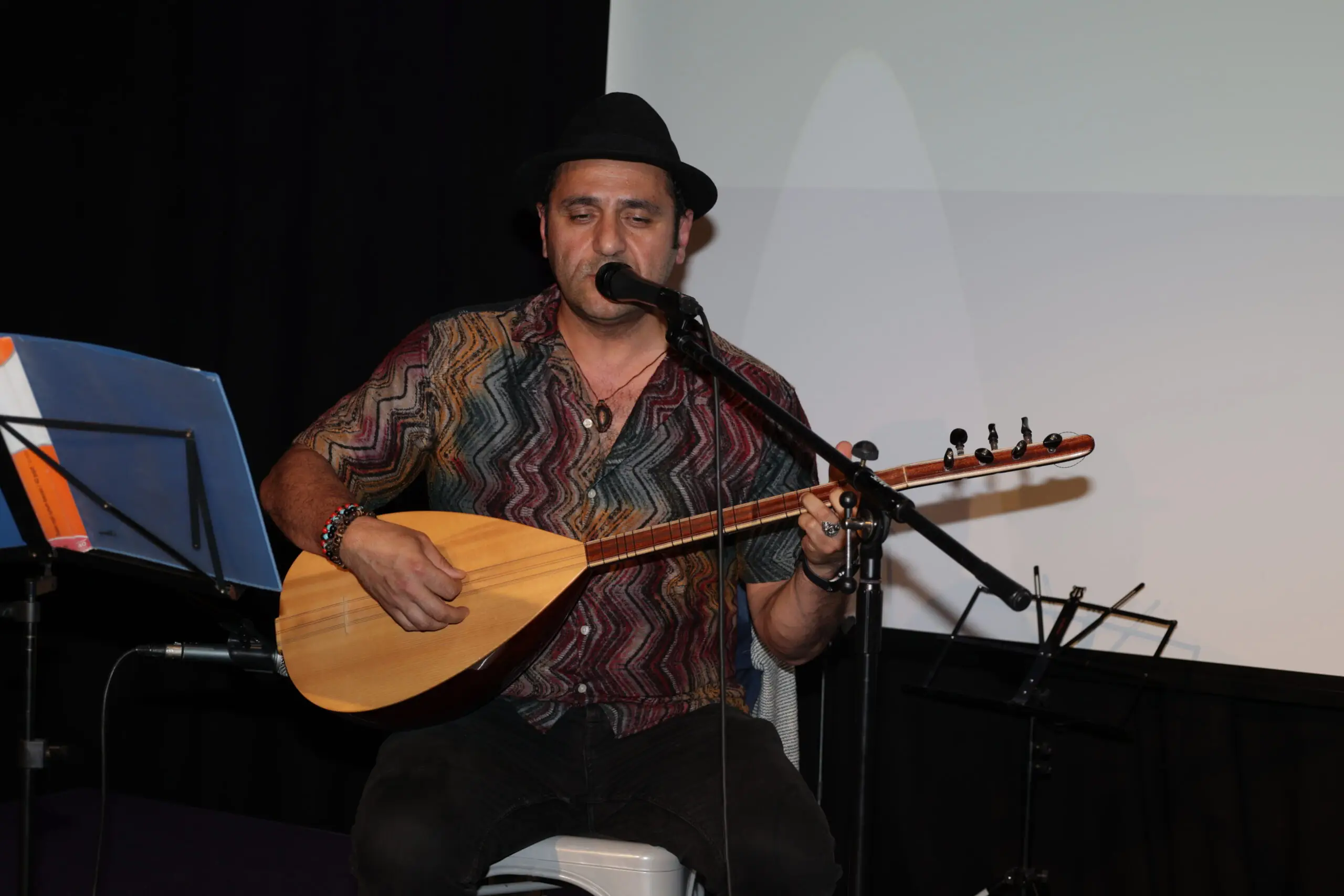 Cross-Cultural Céili in Cultúrlann - NWMF (85)