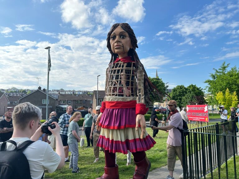 Little Amal visits Derry (20_05_24) - North West Migrants Forum (14)