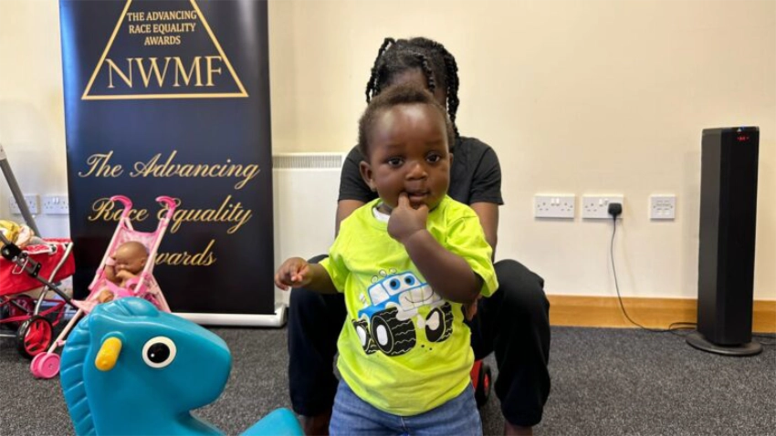 Mother and Baby (901)