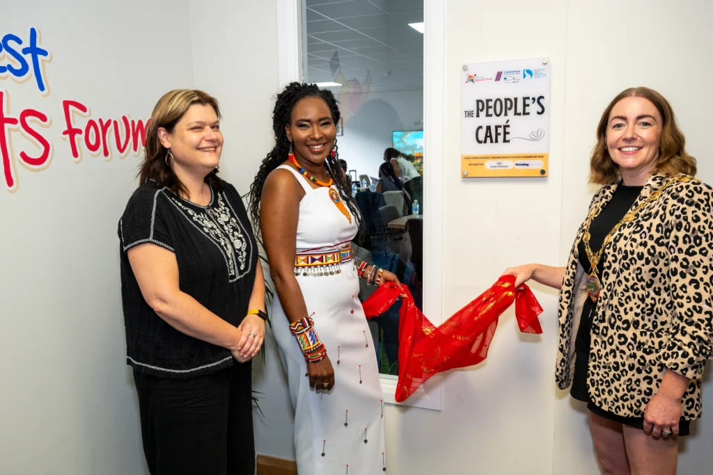 PeoplesCafe 1